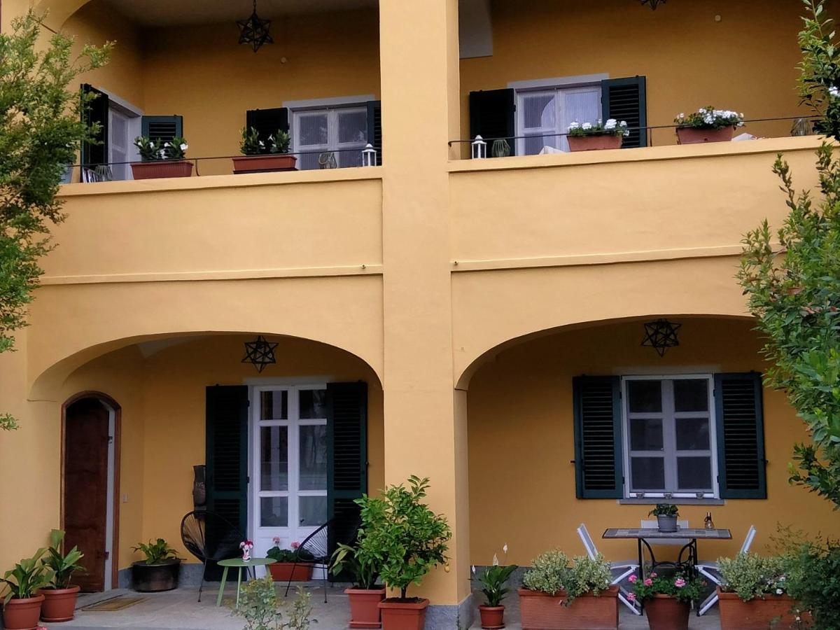 Bed&Breakfast Villa Camilla Ивреа Экстерьер фото