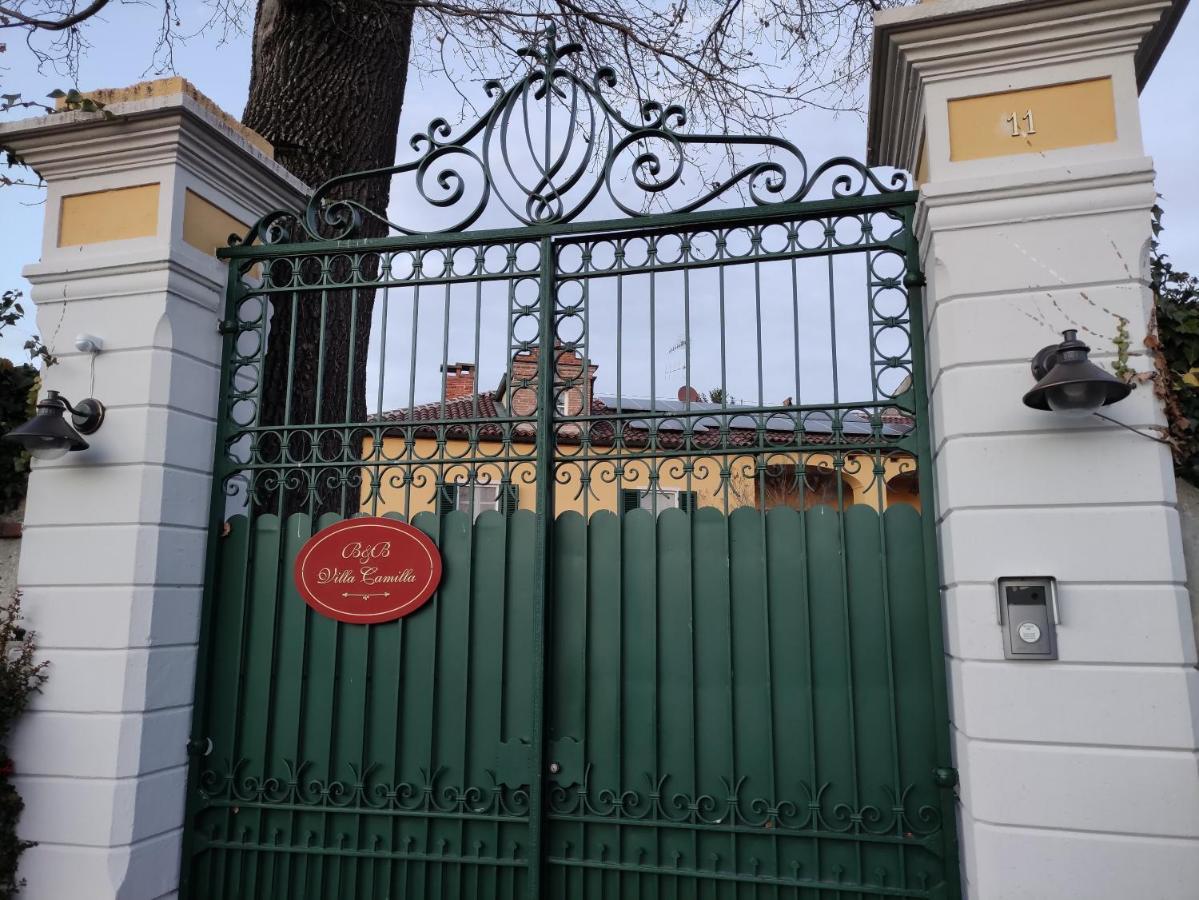 Bed&Breakfast Villa Camilla Ивреа Экстерьер фото