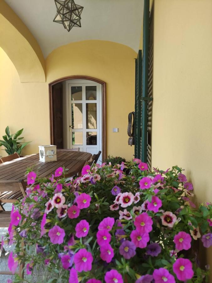 Bed&Breakfast Villa Camilla Ивреа Экстерьер фото